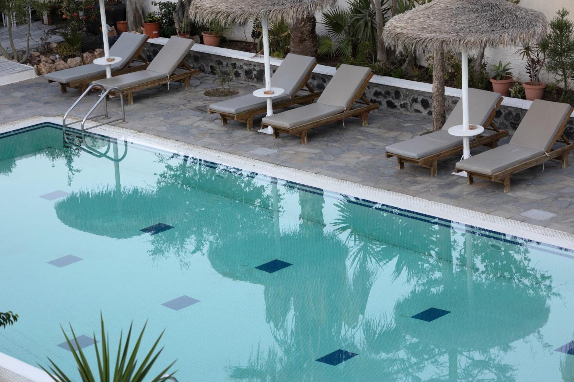 Apartahotel Ira *