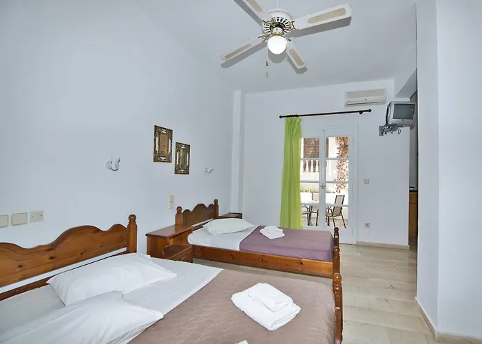 Ira Apartments